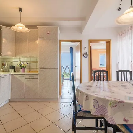 Betty Apartment Pakoštane